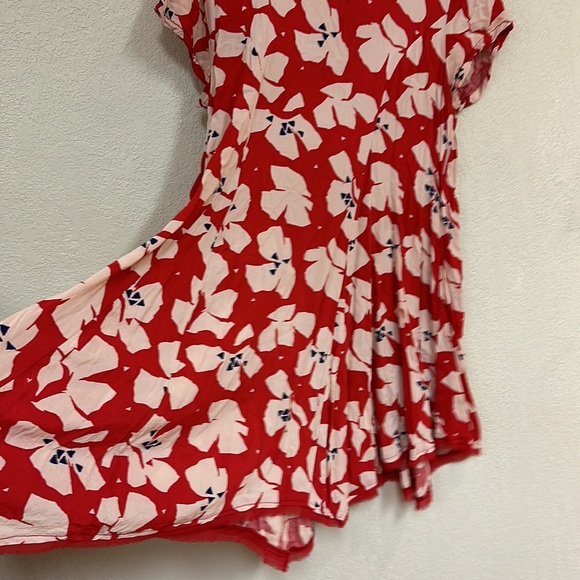 UO Silence + Noice womans red floral Mini Dress Size M - Picture 10 of 10
